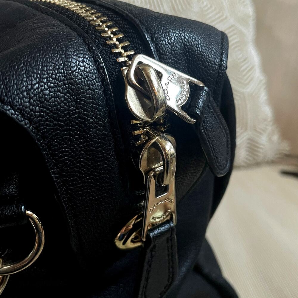 Rare Coach Rhyder 33 Black Pebbled Leather Satchel Crossbody | Gold Hardware - Picture 10 of 11
